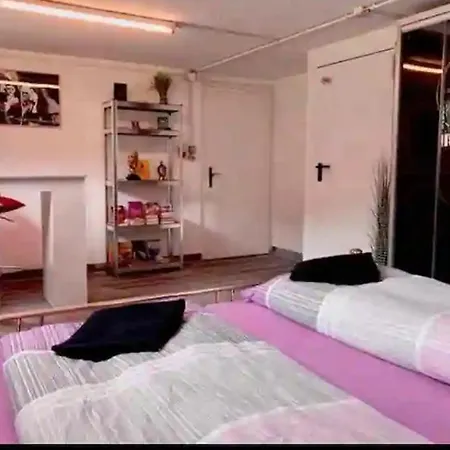 Crazyroom Kamp alanı